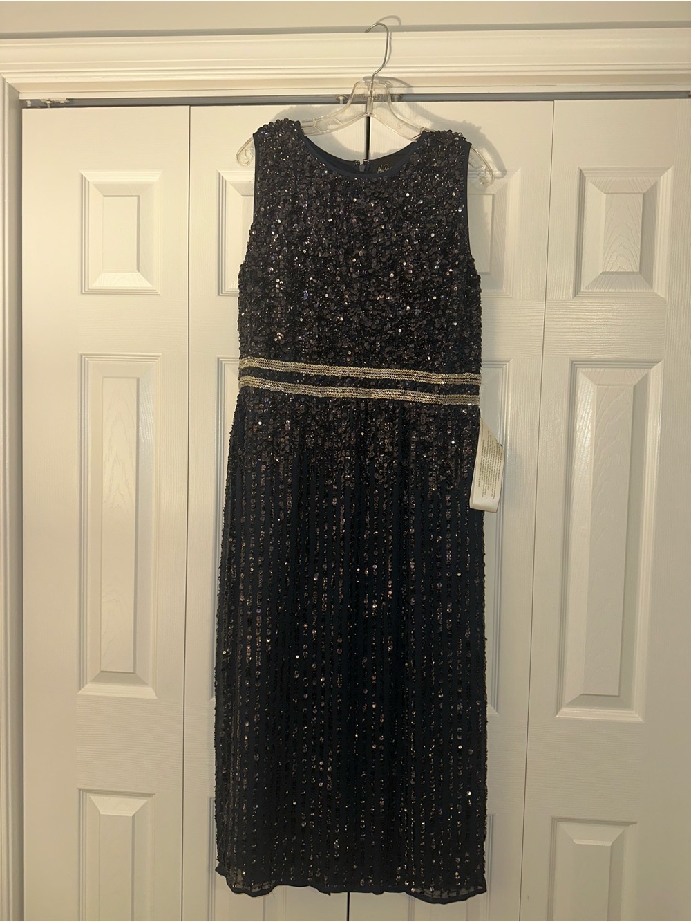 NWT Mac Duggal Sleeveless High Neck Beaded Dress- Size 12